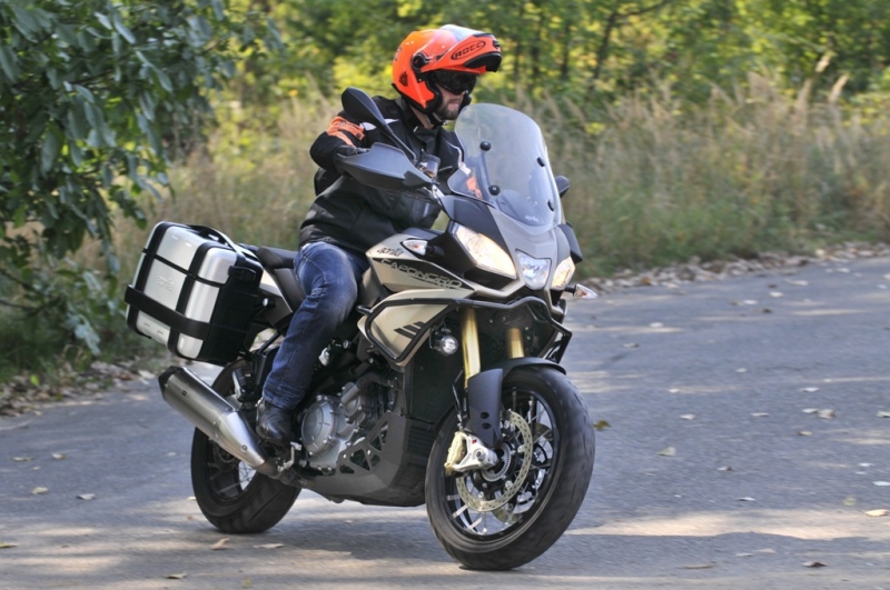 Test Aprilia Caponord 1200 Rally: v plné polní - 22 - 2 Aprilia Caponord 1200 Rally test36