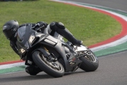 1 Aprilia RSV4 1100 Factory 2019 (4)