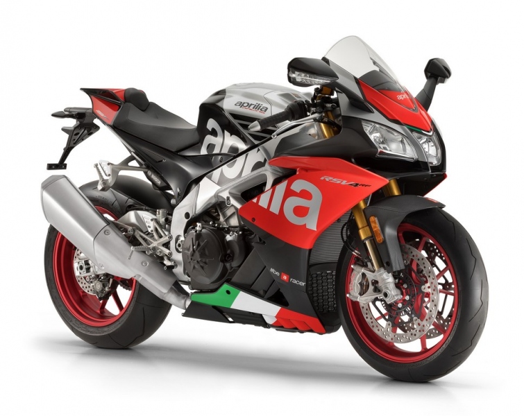 Aprilia RSV4 RF a Factory Works s aerodynamickými křidélky - 11 - 1 Aprilia RSV4 RF 2018 (2)