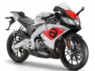 Aprilia RS125 2017: malý sportovní motocykl