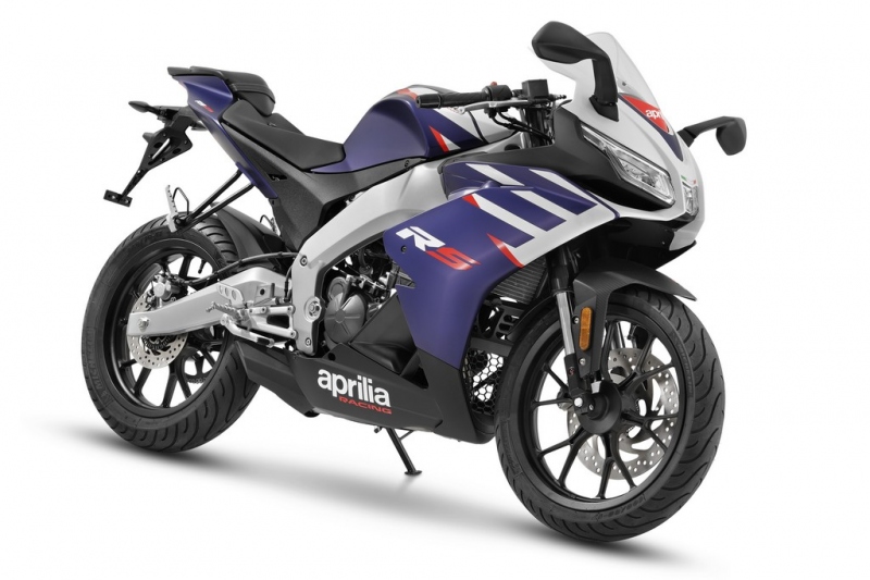 Aprilia RS 125 a Tuono 125 2021: s hliníkovým rámem  - 4 - 1 Aprilia RS 125 2021 (5)