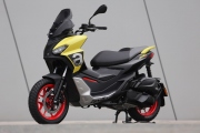 1 Aprilia SR GT 2022 (22)