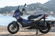 1 Aprilia SR GT 2022 (5)