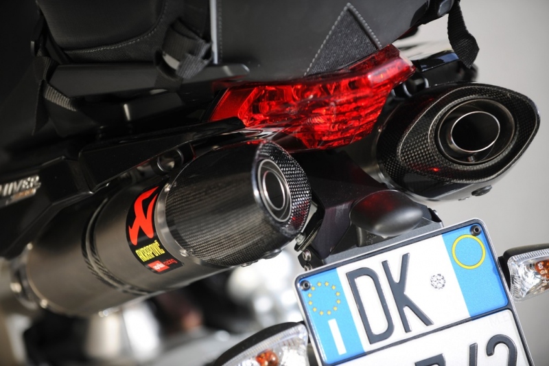 Aprilia Shiver 750 GT: s kapotou ještě lepší  - 6 - Aprilia Shiver 8