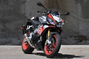 1 Aprilia Tuono V4 1100 Factory test12