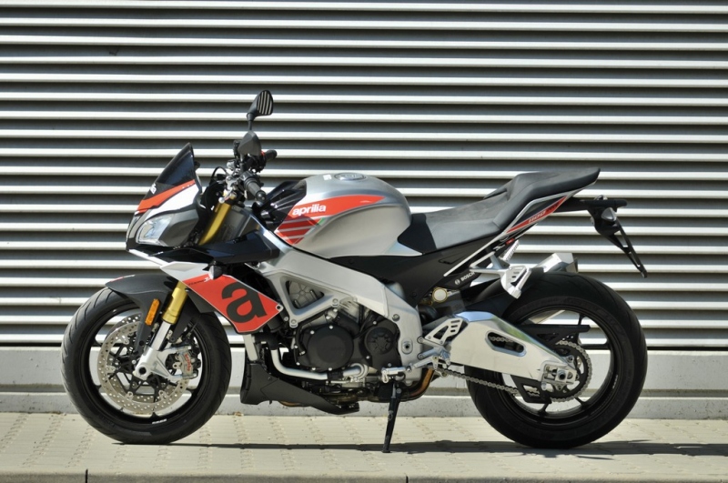 Test Aprilia Tuono V4 1100 RR 2018: nekonečné emoce - 16 - 1 Aprilia Tuono V4 1100 RR 2018 test (3)