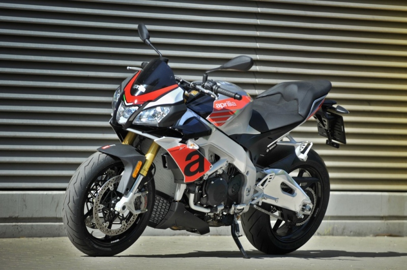 Test Aprilia Tuono V4 1100 RR 2018: nekonečné emoce - 1 - 1 Aprilia Tuono V4 1100 RR 2018 test (4)