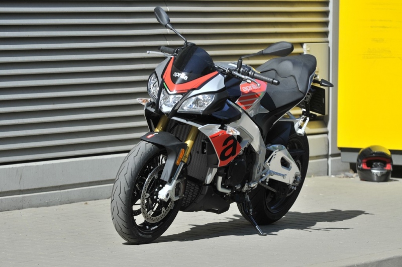 Test Aprilia Tuono V4 1100 RR 2018: nekonečné emoce - 17 - 1 Aprilia Tuono V4 1100 RR 2018 test (5)