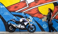 1 BMW 2016 G 310 R09