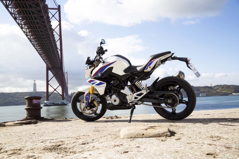 BMW G310R 2016: malý bavorák - 11 - 1 BMW 2016 G 310 R12