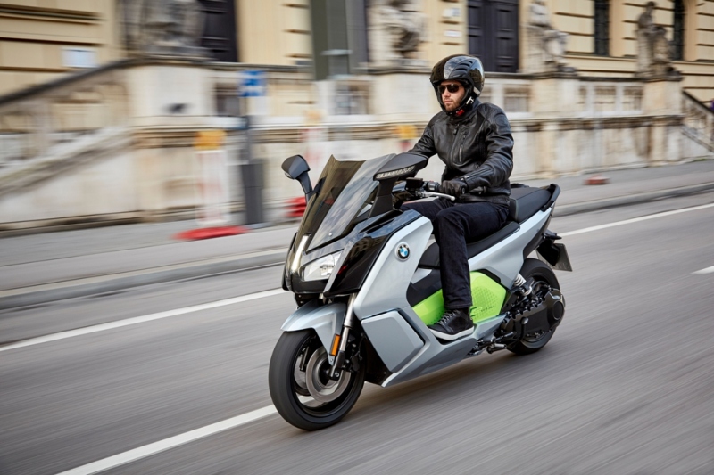 BMW C Evolution: elektrický skútr ve dvou verzích - 1 - 1 BMW 2017 C evolution05