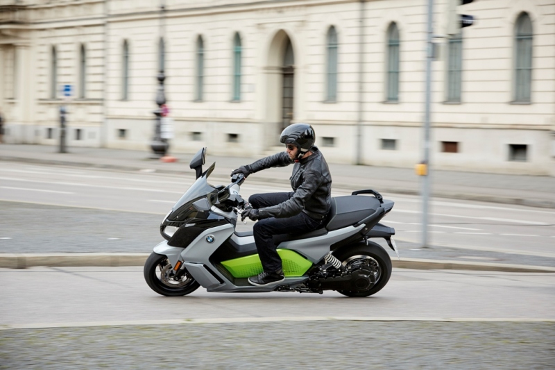 BMW C Evolution: elektrický skútr ve dvou verzích - 2 - 1 BMW 2017 C evolution03