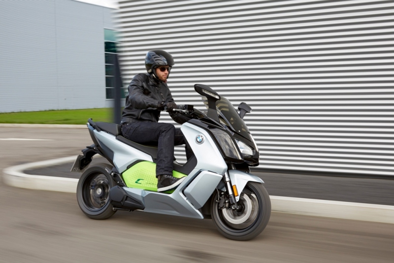 BMW C Evolution: elektrický skútr ve dvou verzích - 25 - 1 BMW 2017 C evolution08