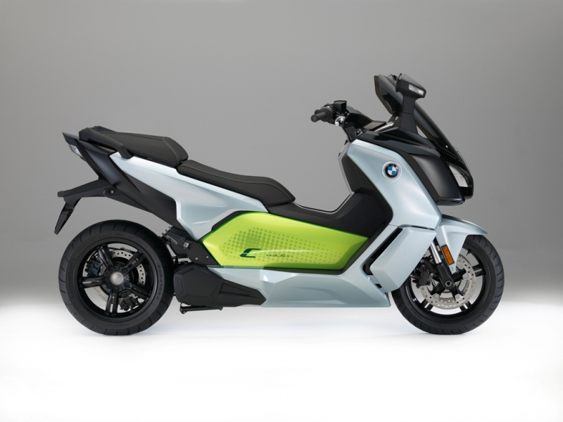 BMW C Evolution: elektrický skútr ve dvou verzích - 7 - 1 BMW 2017 C evolution14