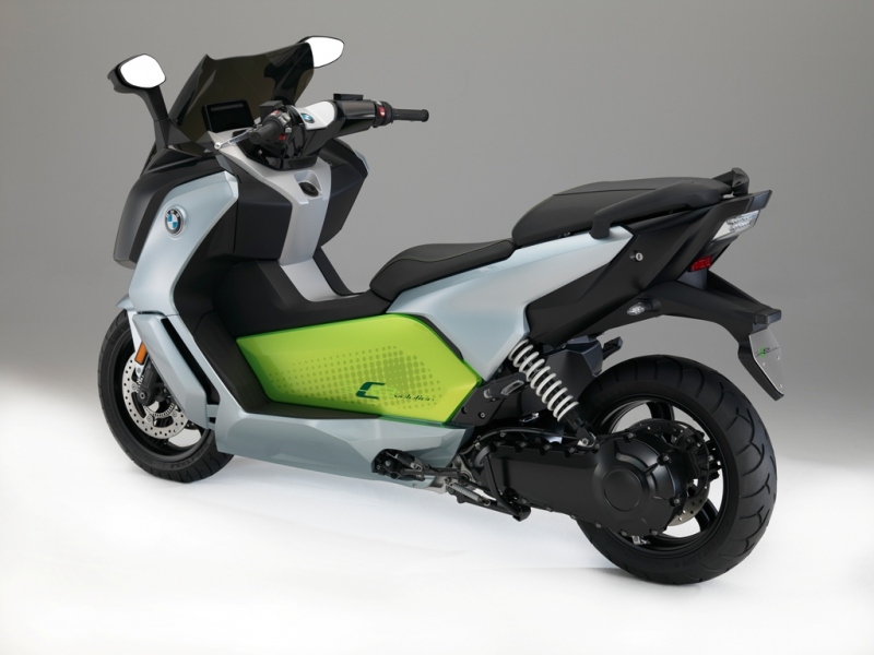 BMW C Evolution: elektrický skútr ve dvou verzích - 12 - 2 BMW 2017 C evolution18