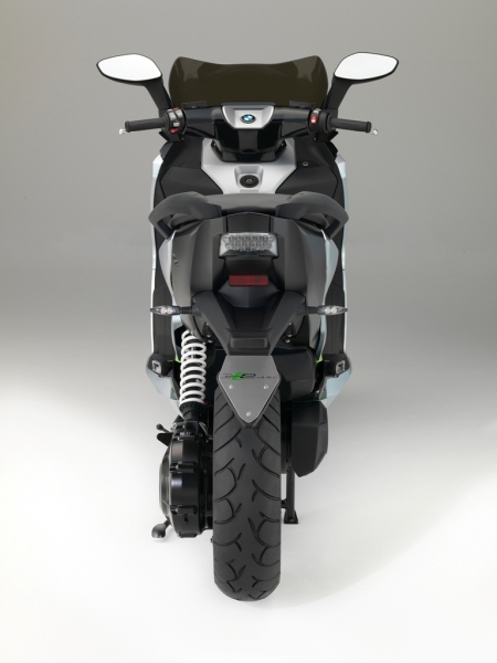 BMW C Evolution: elektrický skútr ve dvou verzích - 14 - 2 BMW 2017 C evolution20