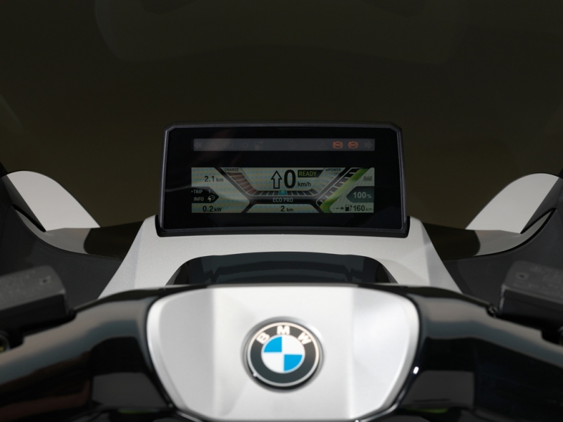 BMW C Evolution: elektrický skútr ve dvou verzích - 18 - 2 BMW 2017 C evolution22