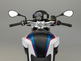 1 BMW 2017 F 800 R4