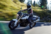 1 BMW 2017 F 800 R5