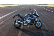 1 BMW 2017 S 1000 XR1
