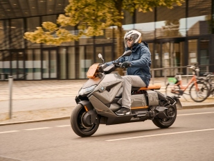 BMW CE 04: městský elektrický skútr