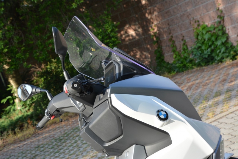 Test BMW C 400 GT: prémiovka mezi skútry - 5 - 1 BMW C 400 GT test (34)