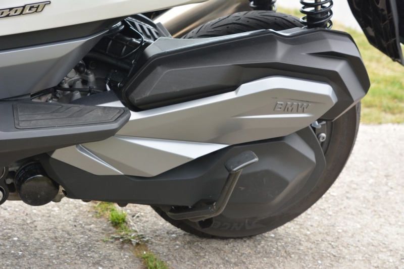 Test BMW C 400 GT: prémiovka mezi skútry - 14 - 1 BMW C 400 GT test (11)