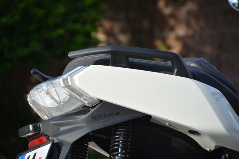 Test BMW C 400 GT: prémiovka mezi skútry - 37 - 1 BMW C 400 GT test (9)