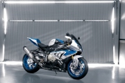 1 BMW HP401