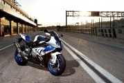 2 BMW HP417