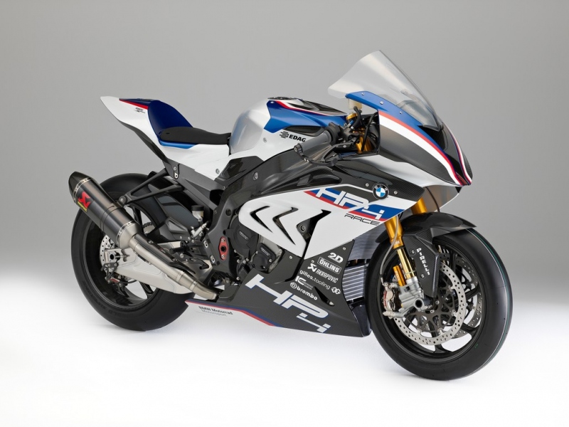 BMW HP4 Race: s čistokrevným závodním motorem - 25 - 1 BMW HP4 Race31