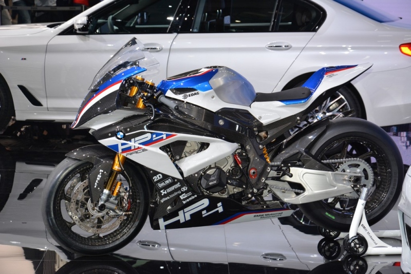 BMW HP4 Race: s čistokrevným závodním motorem - 55 - 2 BMW HP4 Race Shanghai6