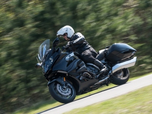 Test BMW K 1600 B: šestiválcová pohoda