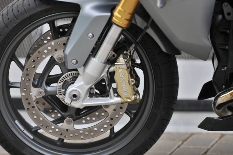 Test BMW R 1200 RS: typické BMW - 18 - 1 BMW R 1200 RS test14