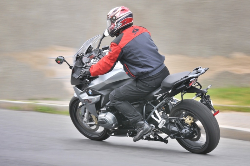 Test BMW R 1200 RS: typické BMW - 2 - 3 BMW R 1200 RS test54