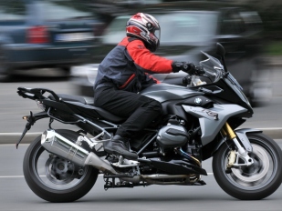 Test BMW R 1200 RS: typické BMW