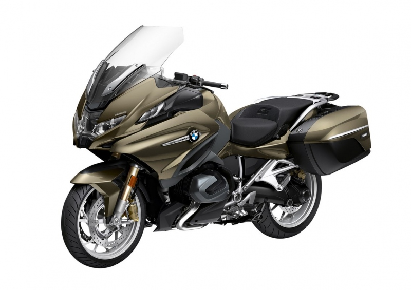 BMW R 1250 RT 2021: s novým displejem a radarem - 15 - 1 BMW R 1250 RT 2021 (16)