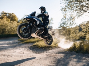 BMW R 1300 GS Trophy: speciál pro závod v Namibii