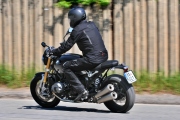 2 BMW R nine T23