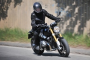 2 BMW R nine T27