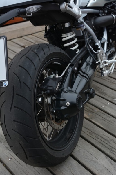 Test BMW R nineT Racer: závislost na café raceru - 40 - 1 BMW R nine T Racer test (19)
