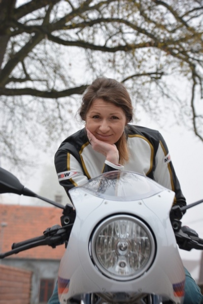 Test BMW R nineT Racer: závislost na café raceru - 23 - 1 BMW R nine T Racer test (52)