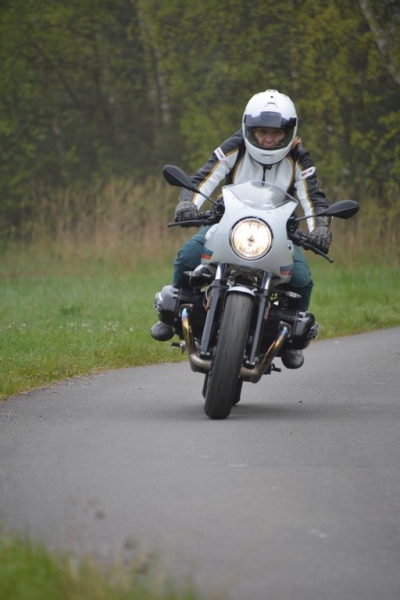 Test BMW R nineT Racer: závislost na café raceru - 26 - 1 BMW R nine T Racer test (48)