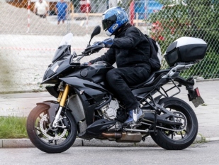 BMW S 1000 XR 2015: bude takto vypadat?