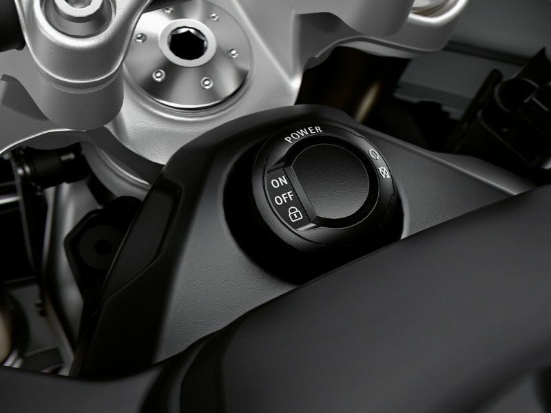 BMW S 1000 XR 2020: s novým motorem - 21 - 1 BMW S 1000 XR 2020 (23)