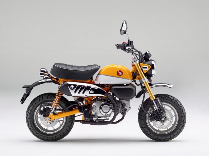 Honda Monkey 125 2018: retro s moderními prvky - 1 - 1 Banana Yellow1
