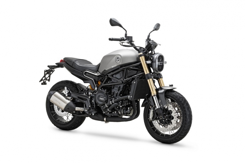 Benelli Leoncino 800 a Leoncino 800 Trail: nový scrambler - 2 - 1 Benelli Leoncino 800 Trail (1)