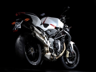 MV Agusta Brutale R 1090: ještě brutálnější