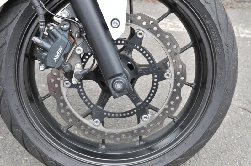 Test Honda CBR 500R: mládí vpřed! - 5 - CB500S CBR500S06