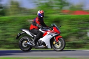 CBR600F02
